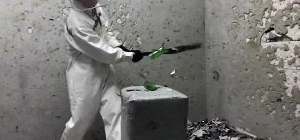 The Fragment Room Smashing Experience