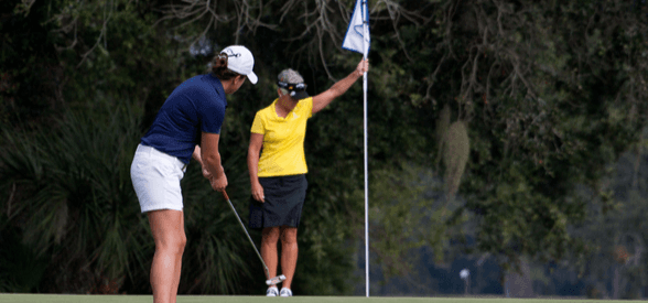 Weekday 18-Hole Golf Round for 2