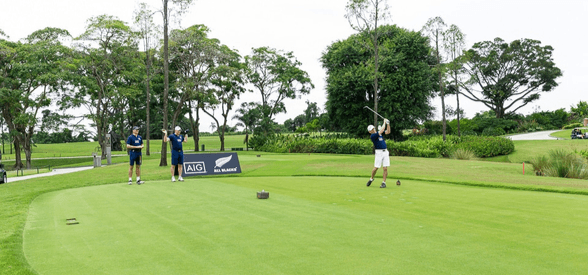 Weekday 18-Hole Golf Round