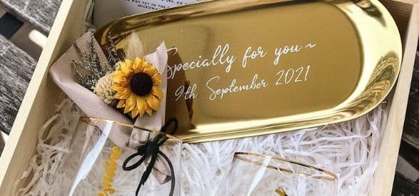 Couple Hexagon Glass with Gold Tray Box with Fairy Lights