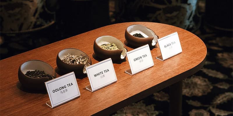 Yixing Xuan Teahouse Banner 4