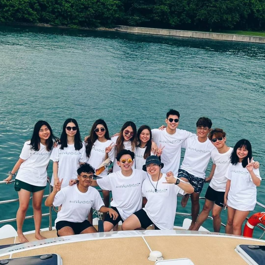 Weekday 4-hour Yacht Sailing Cruise For 8 Pax Max