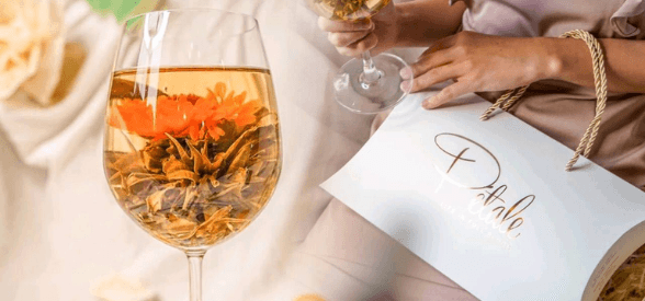 Apple of His Eye (Apple) Blooming Tea - Classic Bag