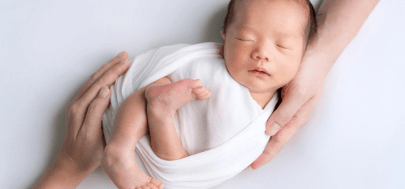 Newborn First (Exclusive Home Session)