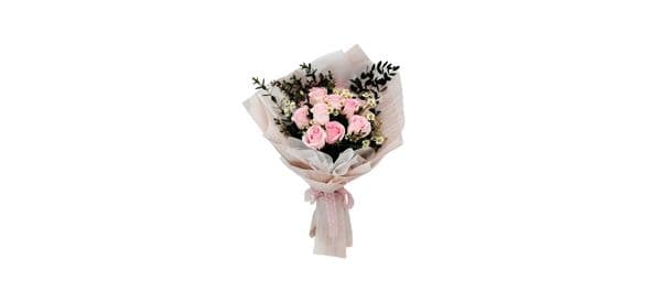 Titanic Rose Chamomile Bouquet