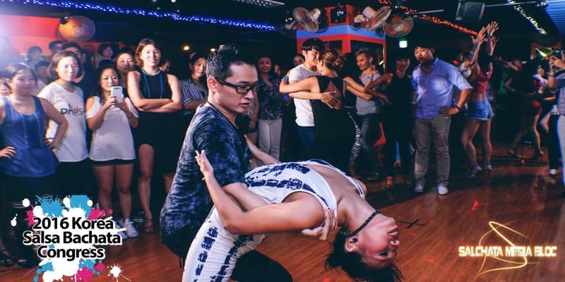 Giant Singapore Banner 2