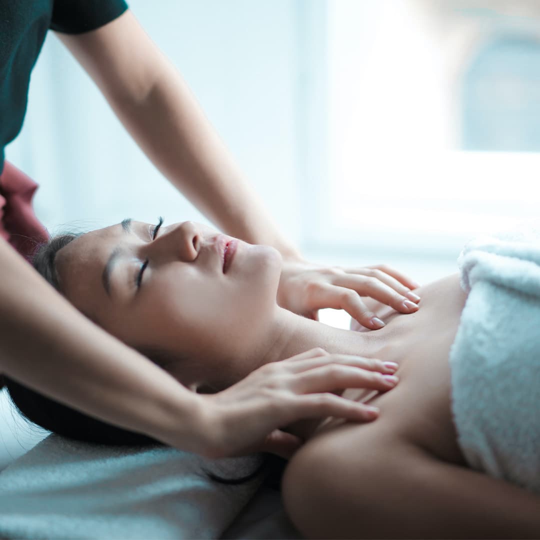 90-minute Postnatal Mommy Care