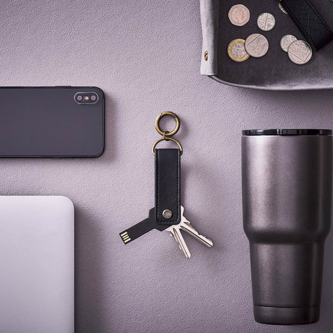 Key Tidy with USB Flash Drive by Gentlemen's Hardware