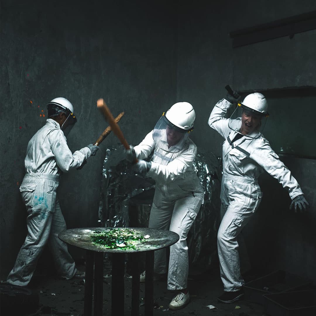 The Fragment Room Smashing Experience for 3