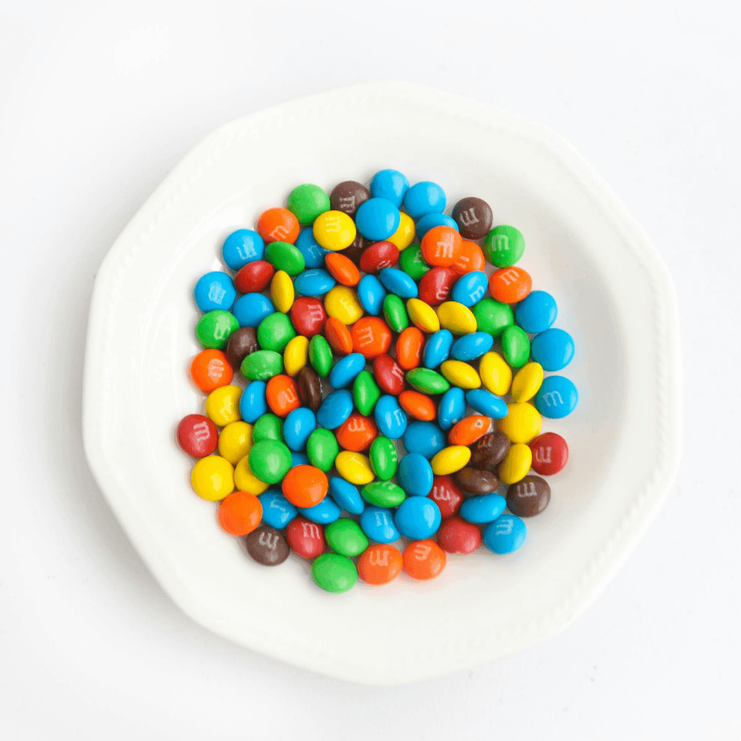 Signature Fully Guided Art Jam with a Glass of Wine and M&M Milk Chocolate