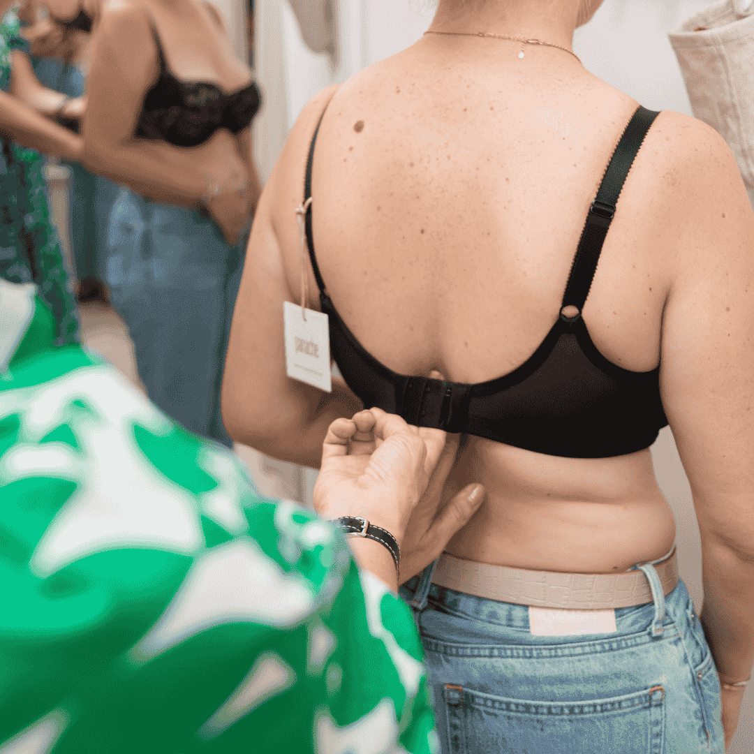 Mother & Daughter First Bra & Confidence Session